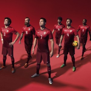 官方娱乐平台-绿茵蓝场双城记，哈兰德巅峰对决，蒂姆与80激战勇士分钟，绿茵蓝场双城记，哈兰德巅峰对决，蒂姆80分钟激战勇士